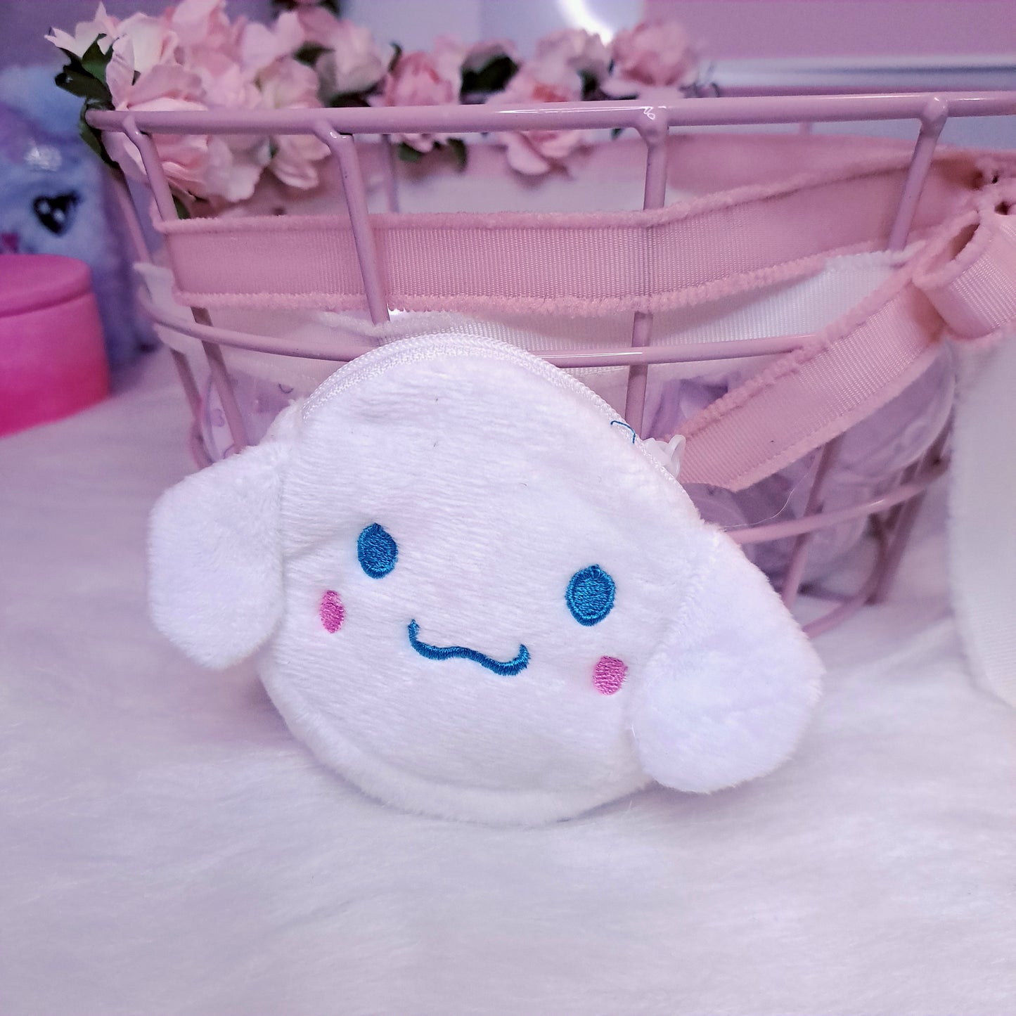 Z) 🌸 Mini Porte monnaie Sanrio à accrocher 🌸