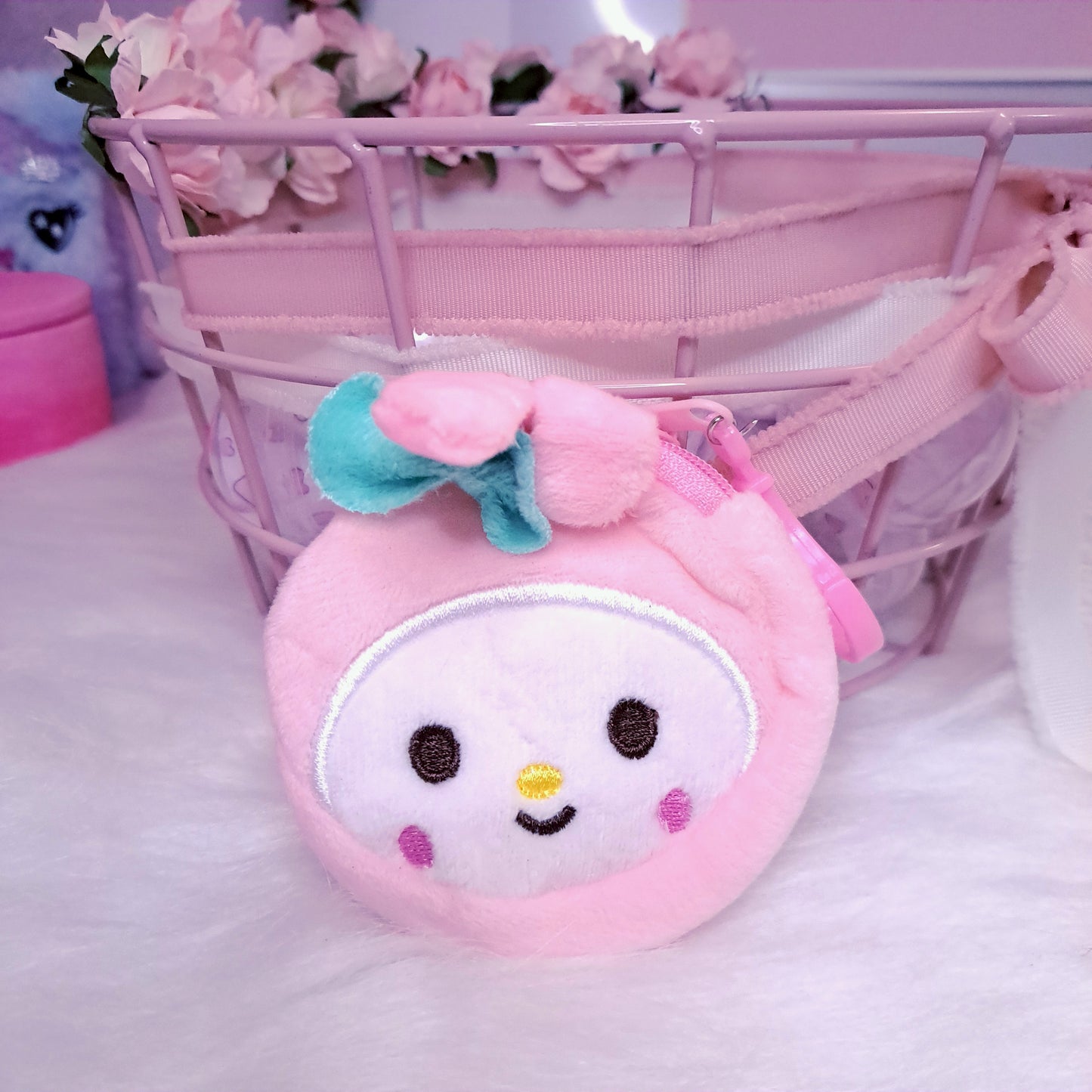 Z) 🌸 Mini Porte monnaie Sanrio à accrocher 🌸